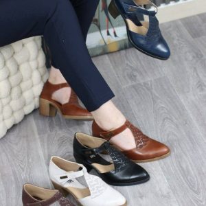 סנדל עור Y-24